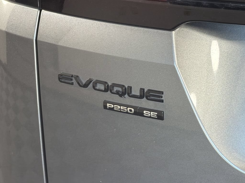 Used 2020 Land Rover Range Rover Evoque SE AWD/4WD image 8