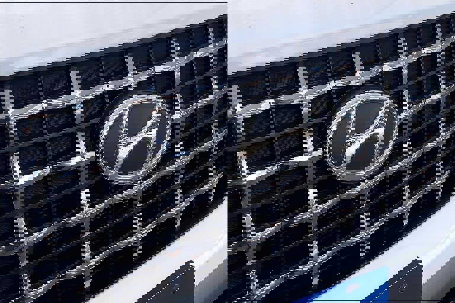 Certified 2021 Hyundai Venue SEL w/ Premium Package FWD image 30