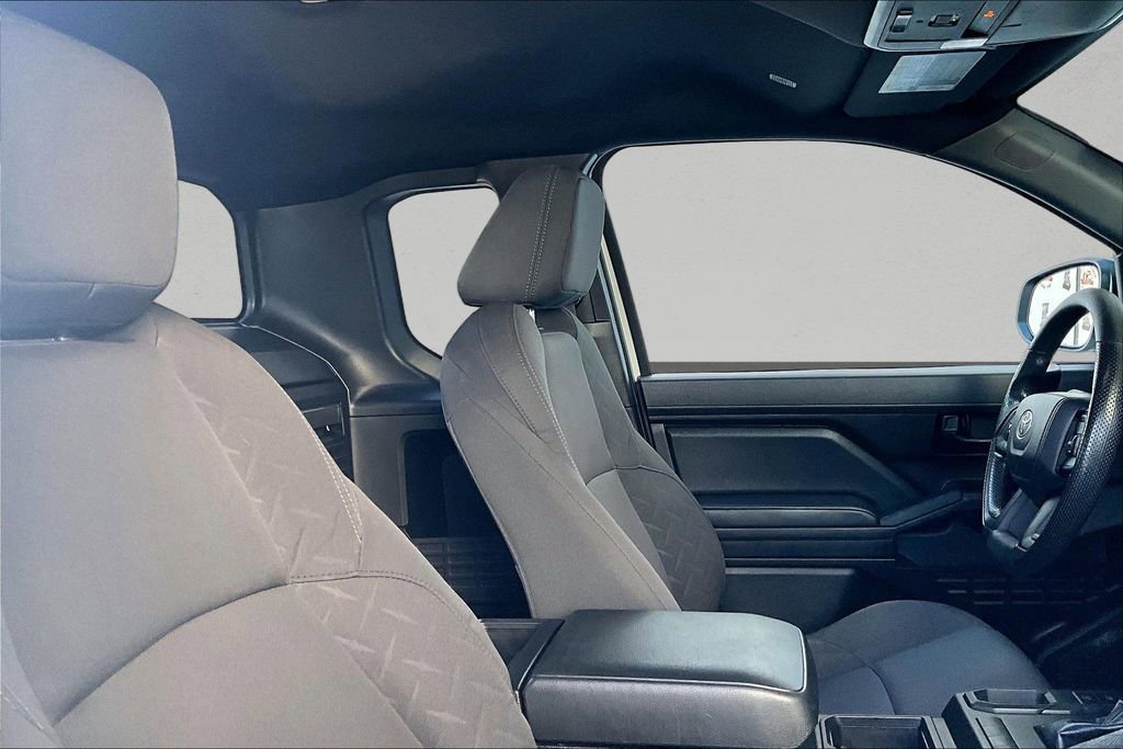 Used 2025 Toyota Tacoma SR w/ Towing Package image 23