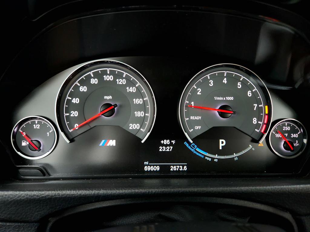 Used 2016 BMW M4 Convertible RWD image 15