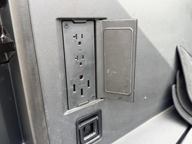 Used 2024 Tesla Cybertruck Cyberbeast AWD/4WD image 48