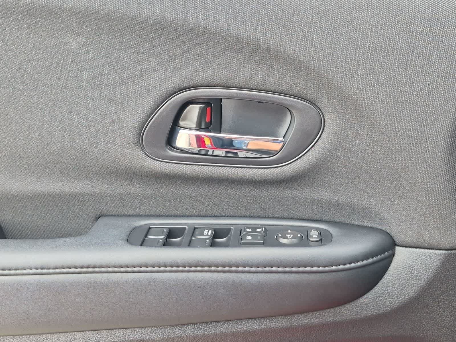 Used 2022 Honda HR-V Sport image 21