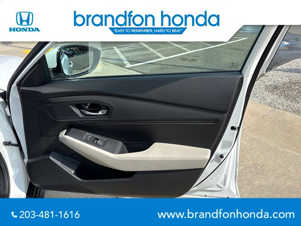 Used 2023 Honda Accord EX image 8