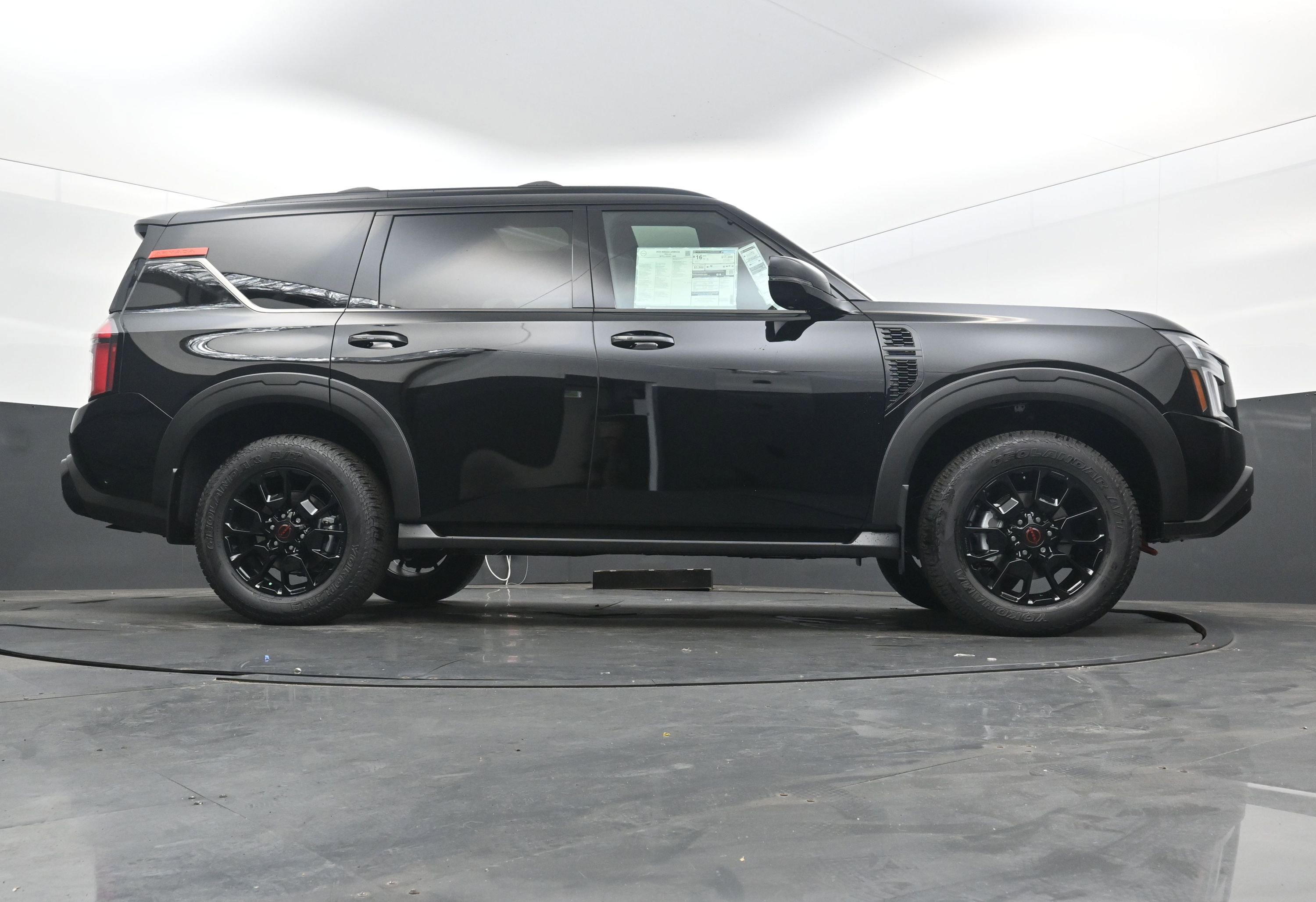 New 2026 Nissan Armada PRO-4X image 32