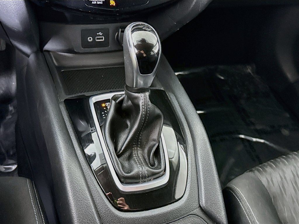 Certified 2020 Nissan Rogue SV AWD/4WD image 10
