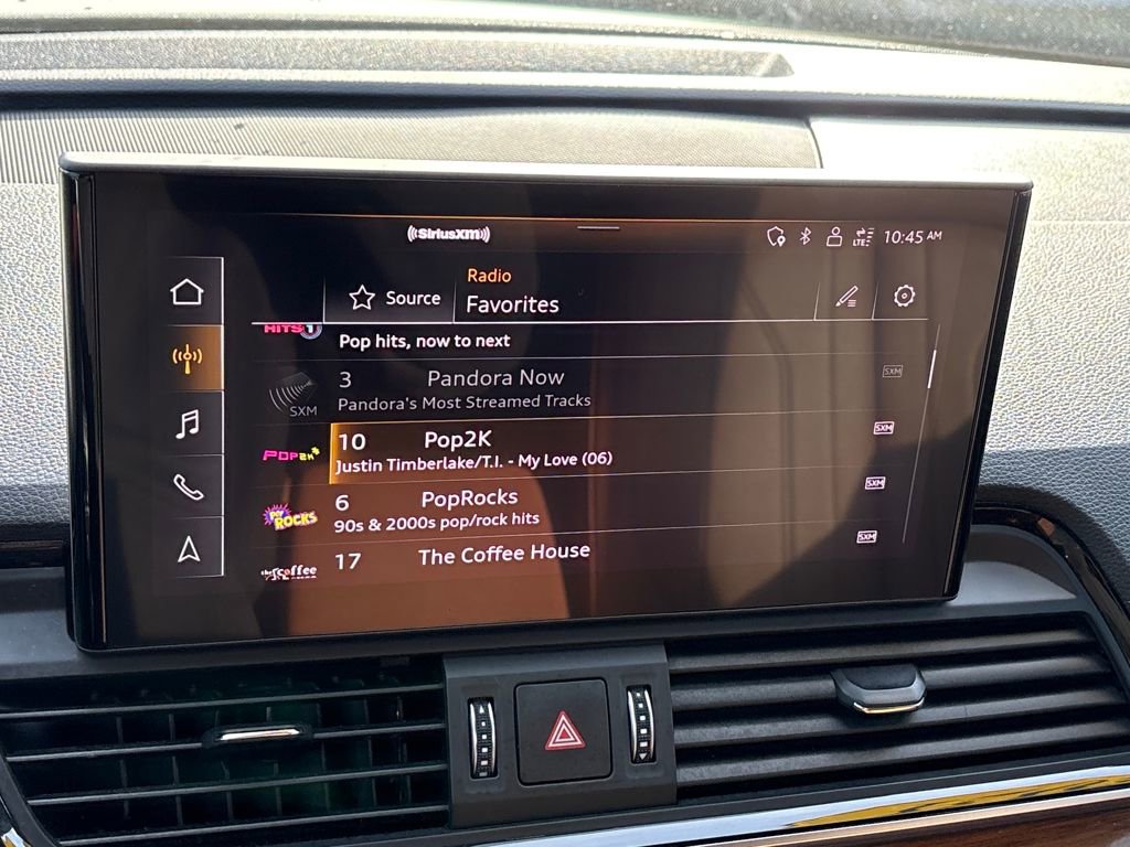 Used 2021 Audi Q5 e Premium Plus w/ Premium Plus Package image 10