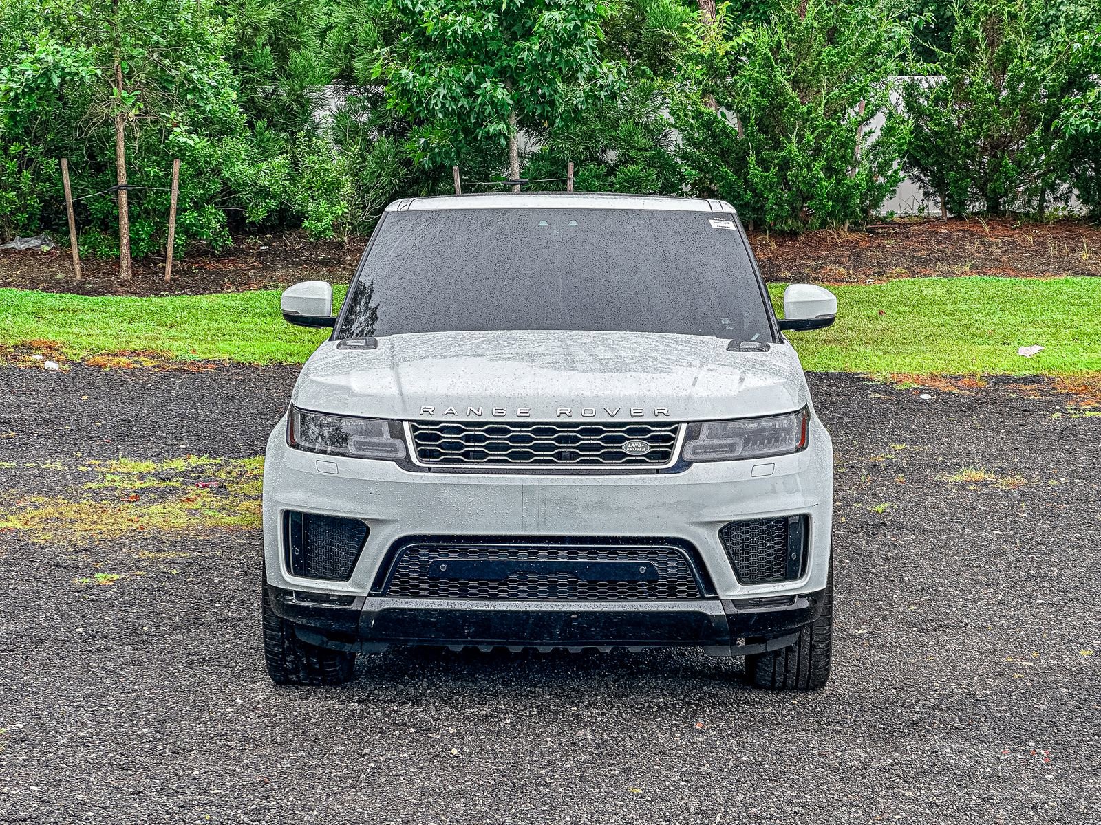 Used 2019 Land Rover Range Rover Sport HSE image 2