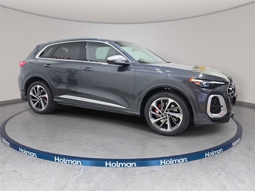 New 2025 Audi SQ5 Prestige image 4