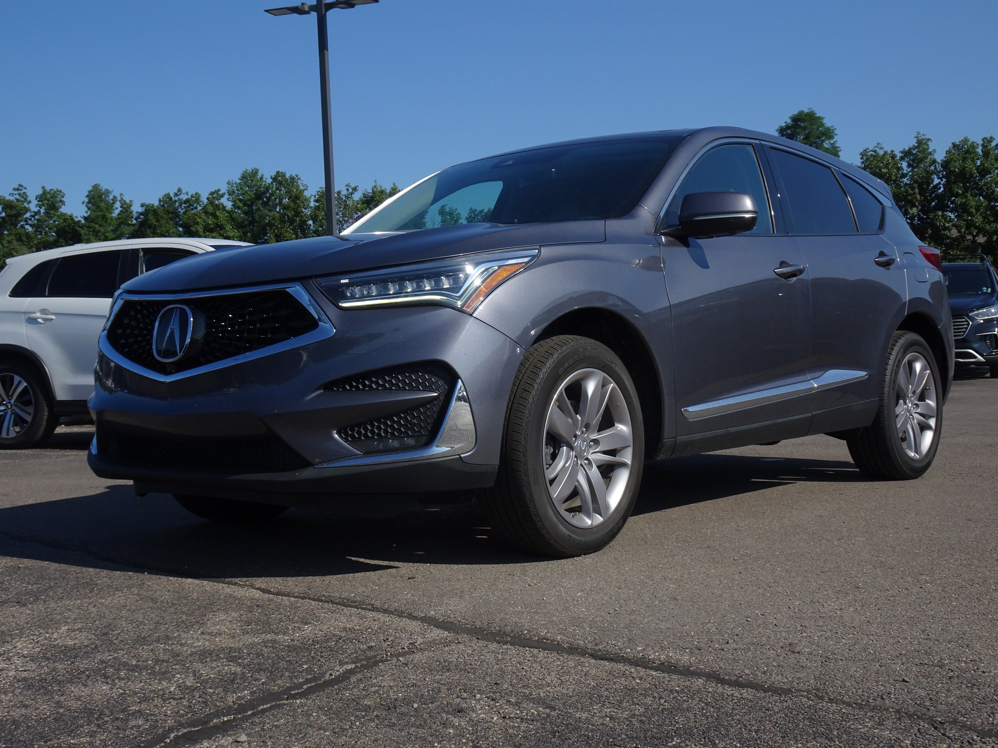 Used 2019 Acura RDX w/ Advance Package AWD/4WD image 2