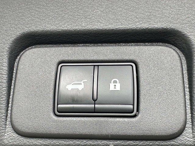 Used 2023 Nissan Rogue Platinum w/ Platinum Premium Package AWD/4WD image 14