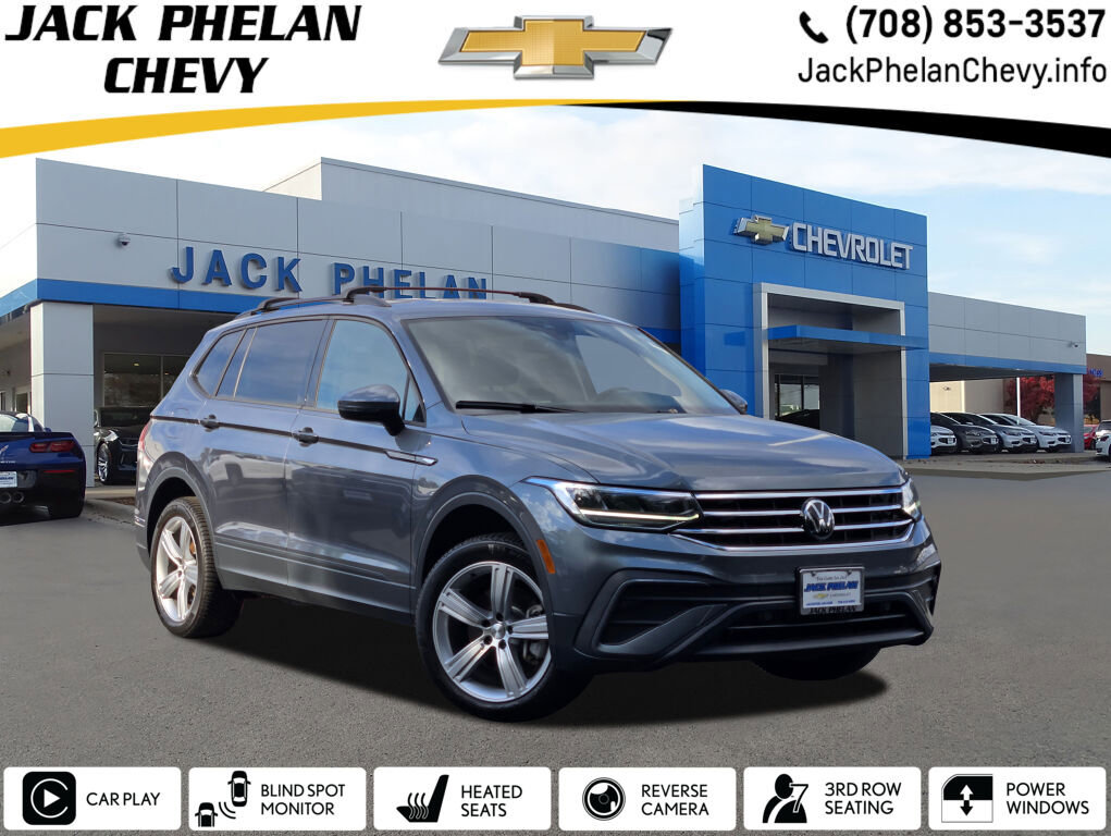 Used 2024 Volkswagen Tiguan S image 1