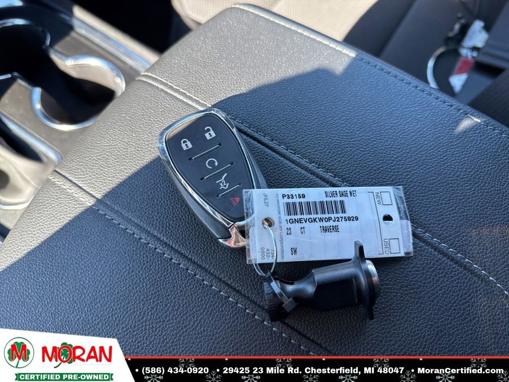 Used 2023 Chevrolet Traverse LT image 31