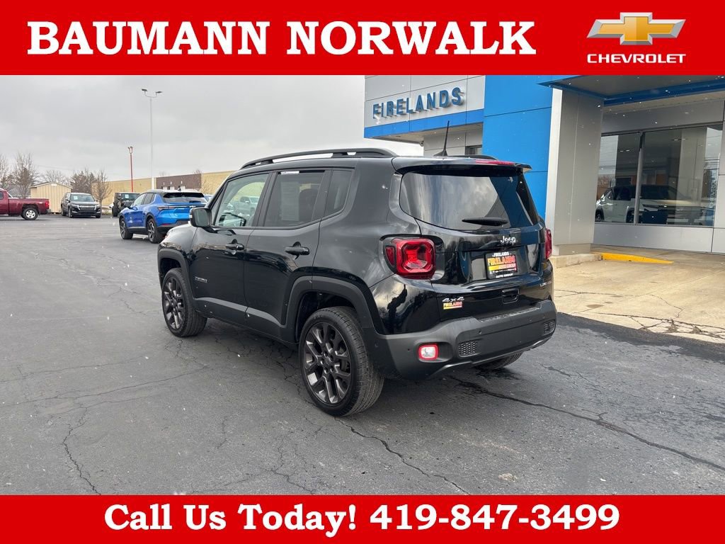 Used 2023 Jeep Renegade Limited w/ Sun/Sound Group image 3