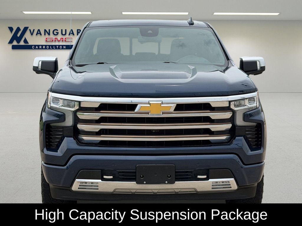 Used 2022 Chevrolet Silverado 1500 High Country w/ Z71 Off-Road Package AWD/4WD image 3
