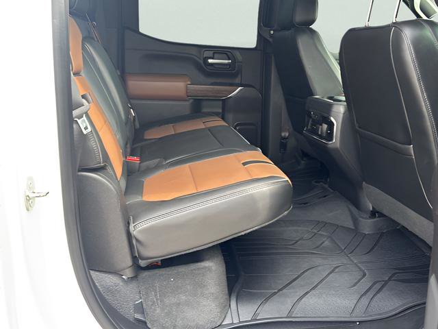 Used 2019 Chevrolet Silverado 1500 High Country w/ Technology Package image 13