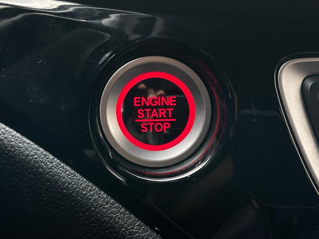 Certified 2022 Honda Pilot Touring image 21