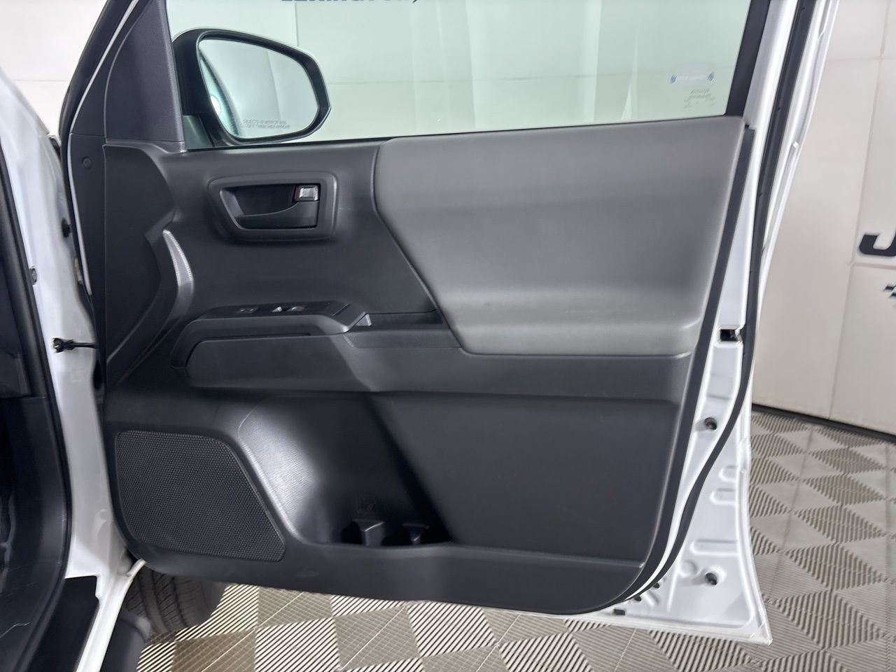 Used 2023 Toyota Tacoma SR image 25