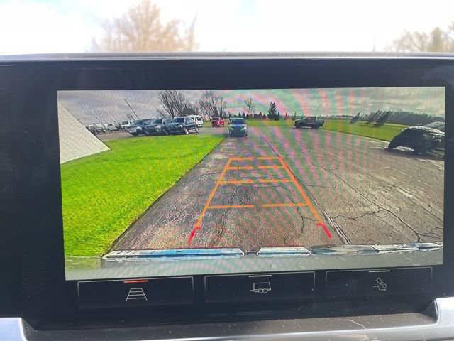 Used 2024 GMC Sierra 1500 SLE w/ Preferred Package image 27