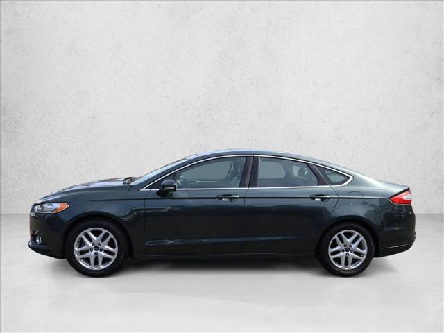 Used 2016 Ford Fusion SE w/ Equipment Group 202A image 9