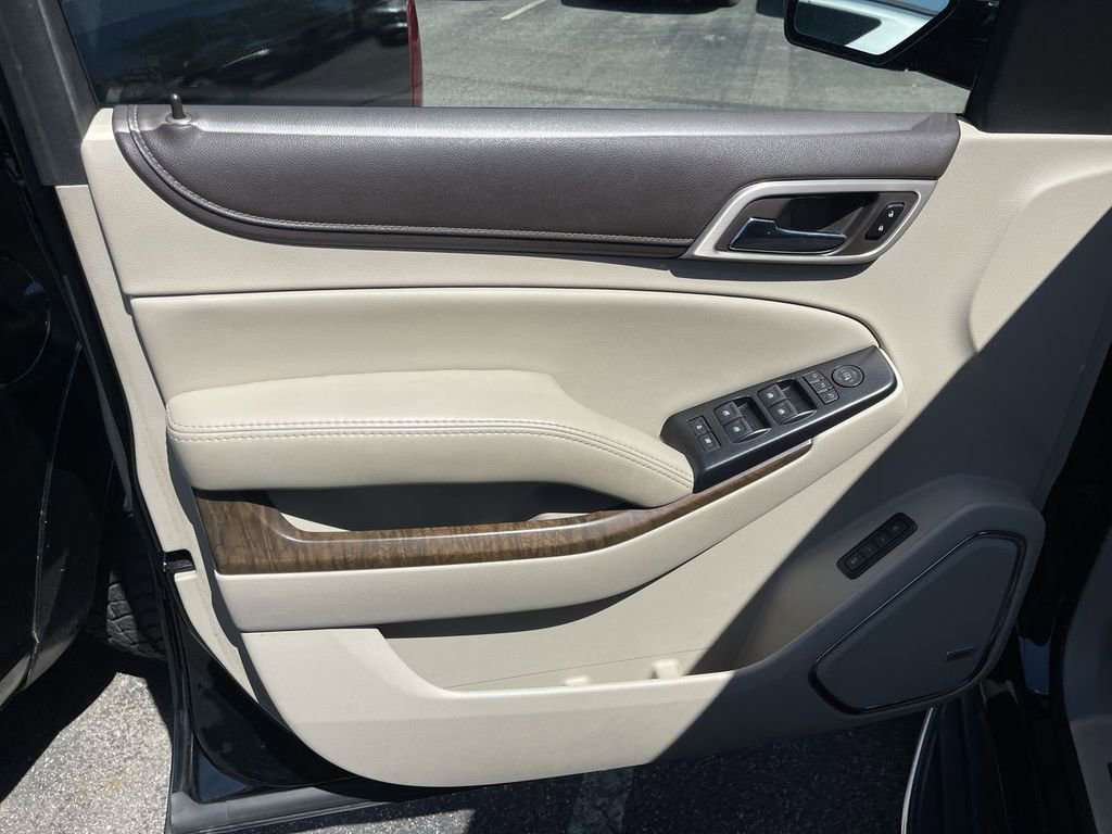Used 2018 GMC Yukon Denali w/ Open Road Package AWD/4WD image 4