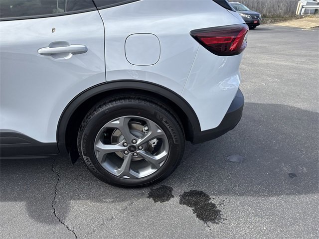 New 2026 Ford Escape ST-Line w/ Tech Pack #1 image 7