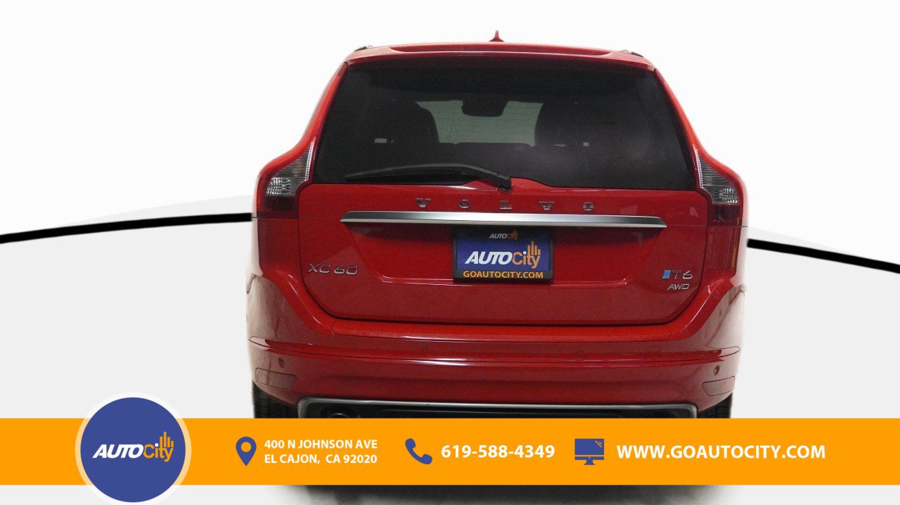 Used 2017 Volvo XC60 T6 R-Design w/ Climate Package image 12