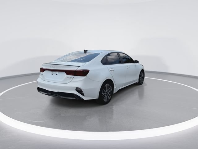 Used 2022 Kia Forte GT-Line FWD image 11