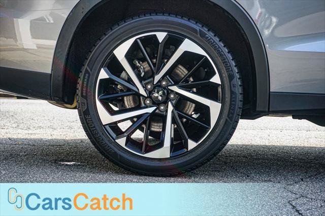 Used 2023 Mitsubishi Outlander SE AWD/4WD image 16