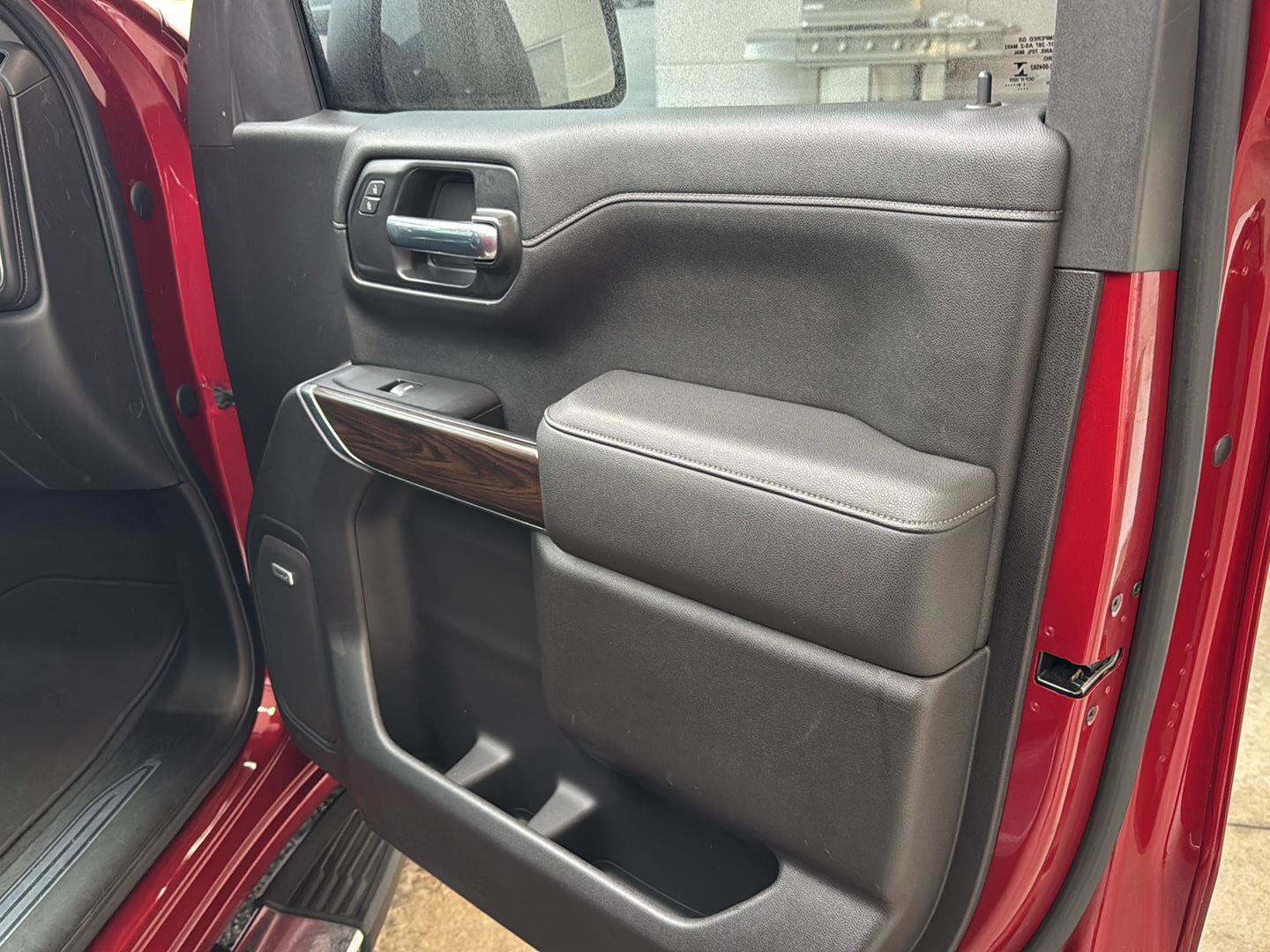 Used 2020 GMC Sierra 1500 SLT w/ SLT Premium Plus Package image 12