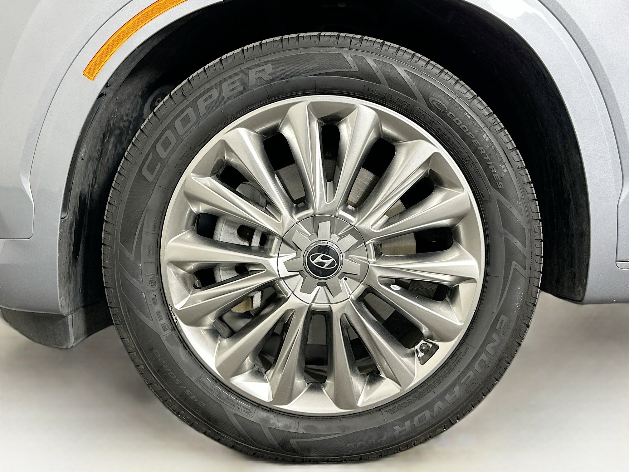 Used 2020 Hyundai Palisade Limited image 11