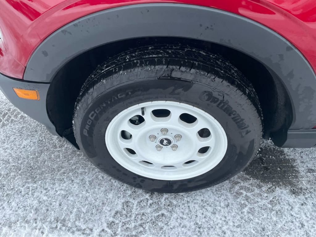 Used 2025 Ford Bronco Sport Heritage image 9