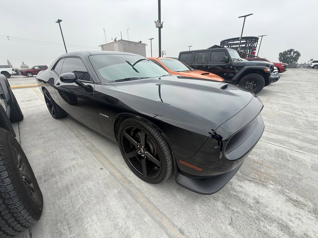 Used 2020 Dodge Challenger R/T w/ Driver Convenience Group image 3