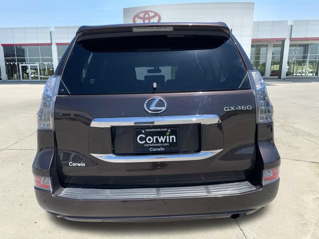 Used 2016 Lexus GX 460 w/ Premium Package AWD/4WD image 4