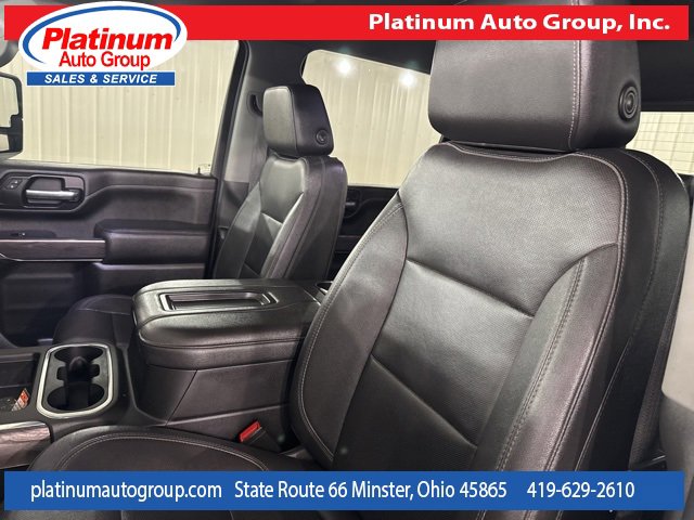 Used 2021 Chevrolet Silverado 2500 LTZ w/ LTZ Convenience Package image 11