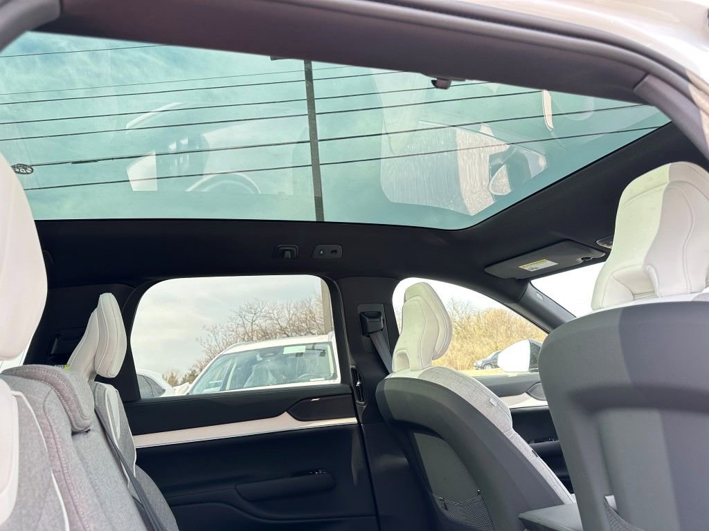 New 2025 Volvo EX90 Ultra image 14