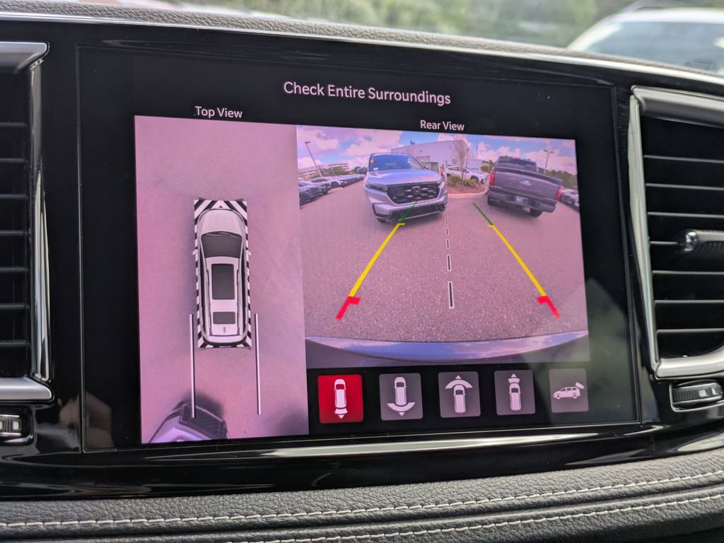 Used 2022 Chrysler Pacifica Limited image 22