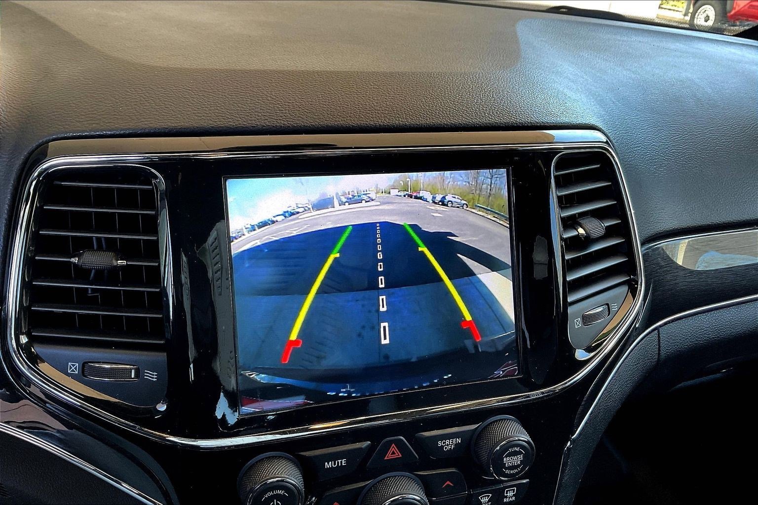 Used 2021 Jeep Grand Cherokee Trailhawk AWD/4WD image 14