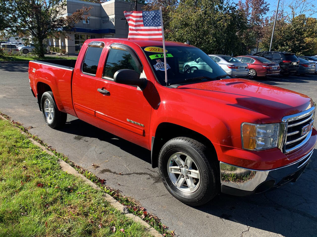 Used 2013 GMC Sierra 1500 SLE w/ Power Tech Package AWD/4WD image 2