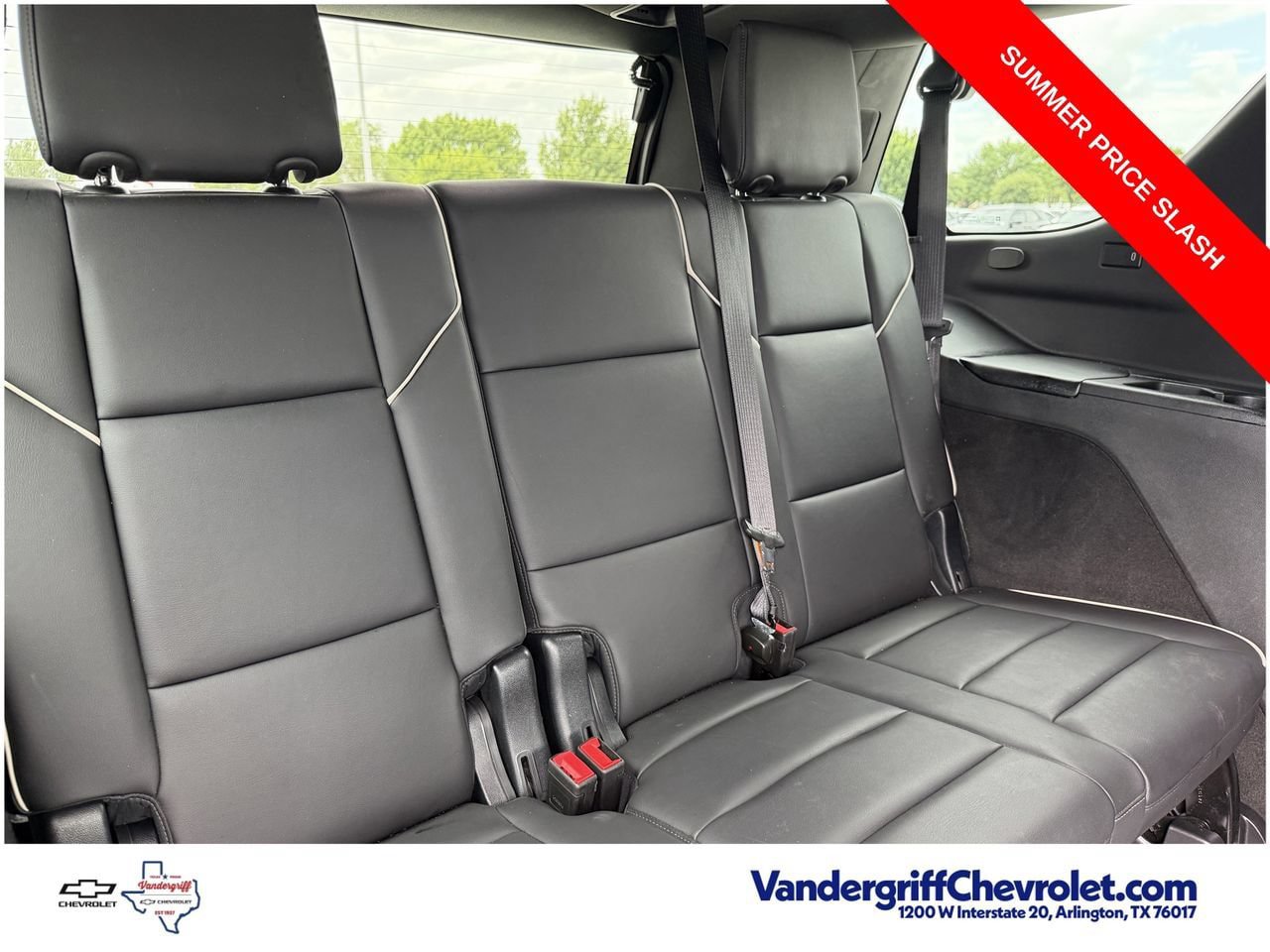 Certified 2023 Cadillac Escalade Premium Luxury w/ LPO, Floor Liner Package AWD/4WD image 27