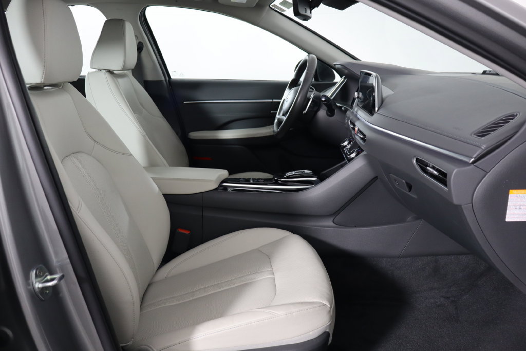 Used 2021 Hyundai Sonata Limited FWD image 18