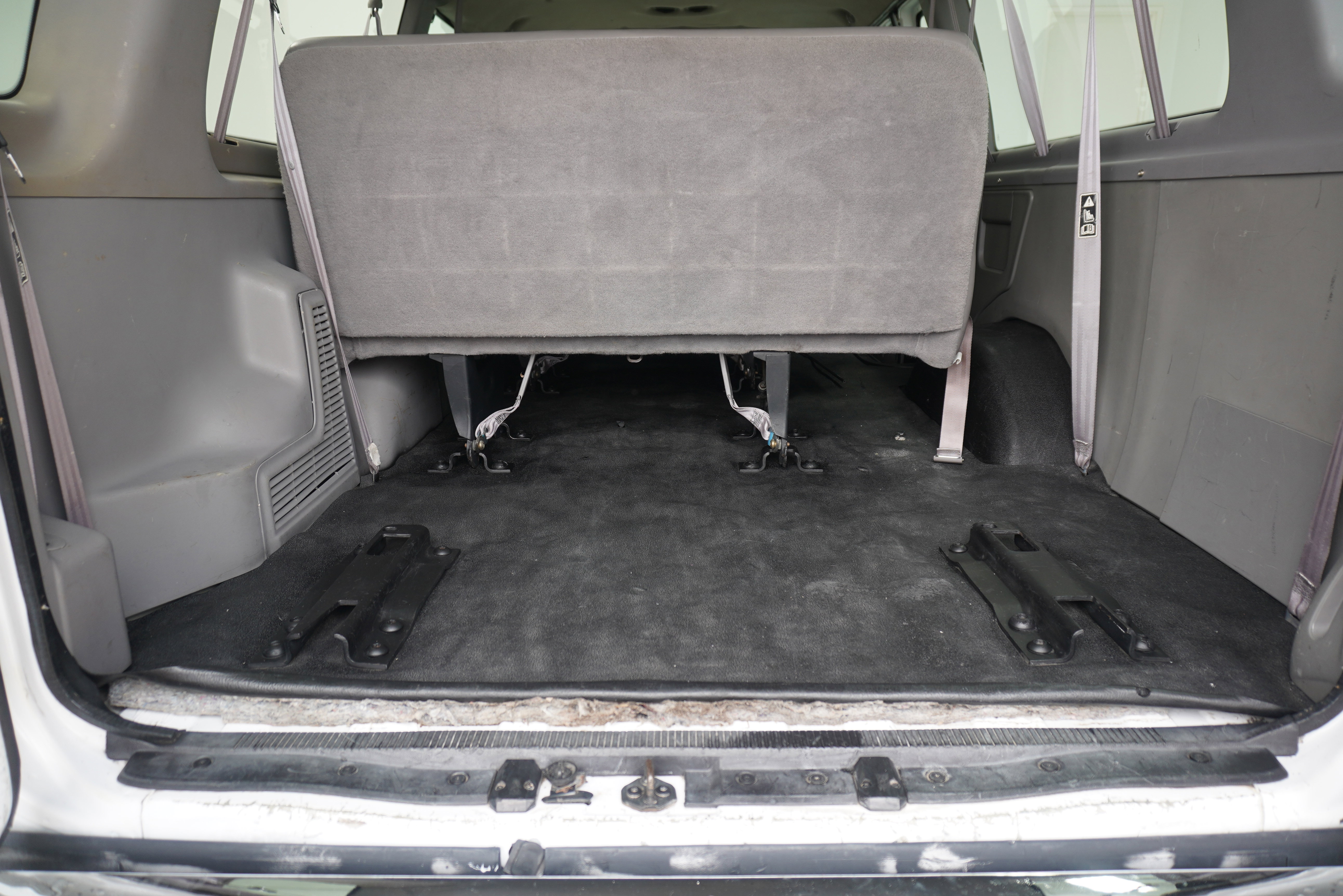 Used 2002 Ford E-350 and Econoline 350 XL image 16