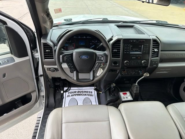 Used 2018 Ford F550 4x4 SuperCab Super Duty image 18