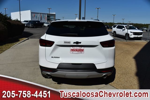 New 2026 Chevrolet Blazer LT w/ Midnight/Sport Edition FWD image 8