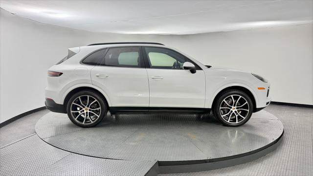 Used 2019 Porsche Cayenne AWD/4WD image 9