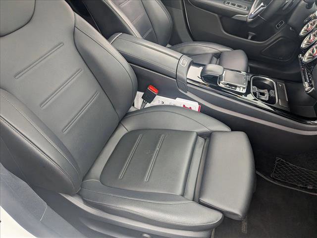 Used 2020 Mercedes-Benz CLA 250 image 20