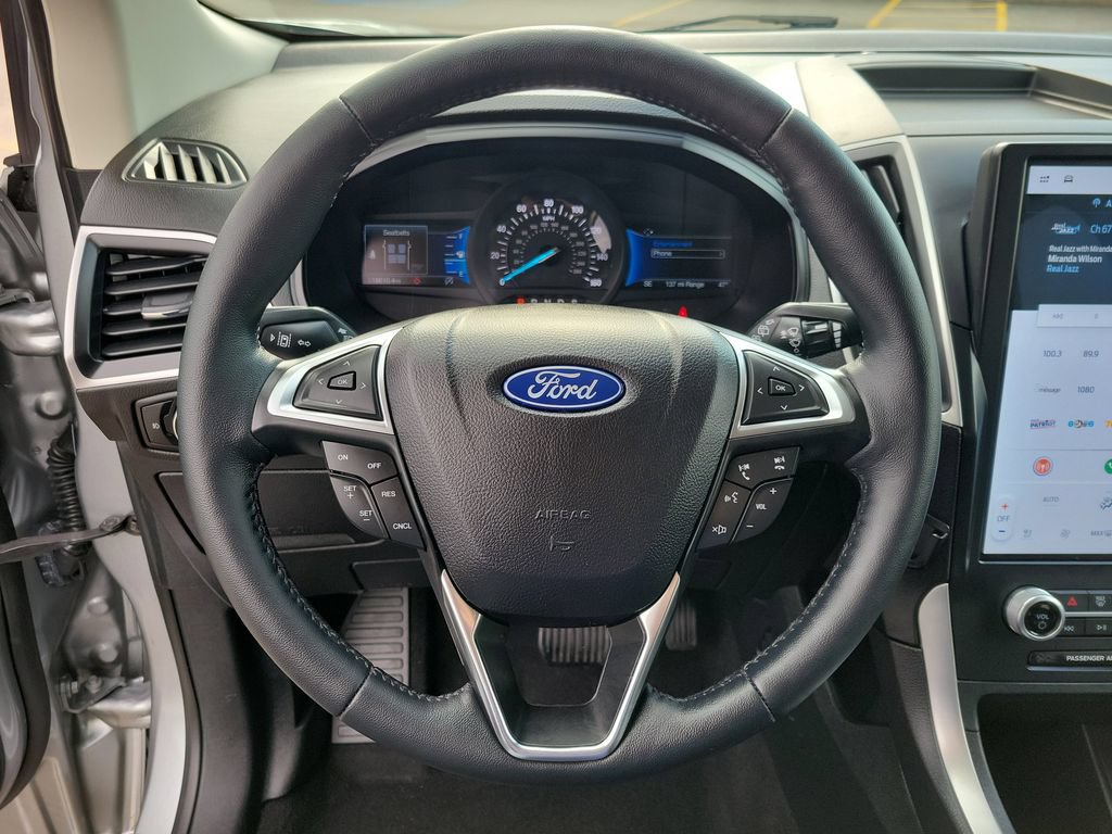 Used 2024 Ford Edge SEL w/ Convenience Package AWD/4WD image 23