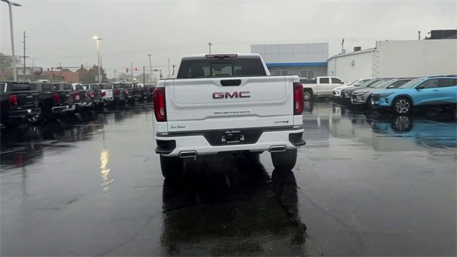 New 2026 GMC Sierra 1500 AT4 w/ Technology Package image 7