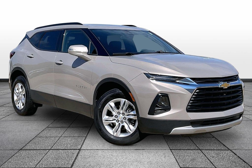 Used 2021 Chevrolet Blazer LT FWD image 2