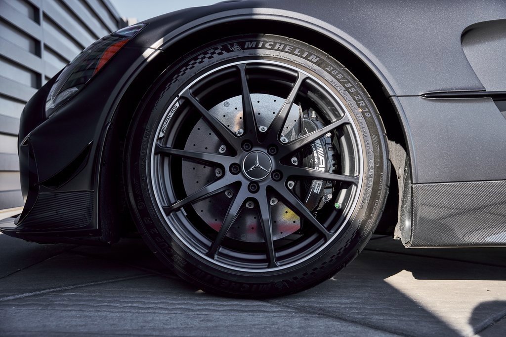 Used 2021 Mercedes-Benz AMG GT Black Series image 3