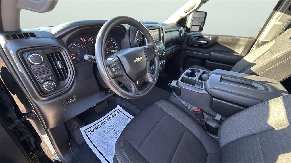 Used 2023 Chevrolet Silverado 2500 Custom w/ Custom Convenience Package image 18